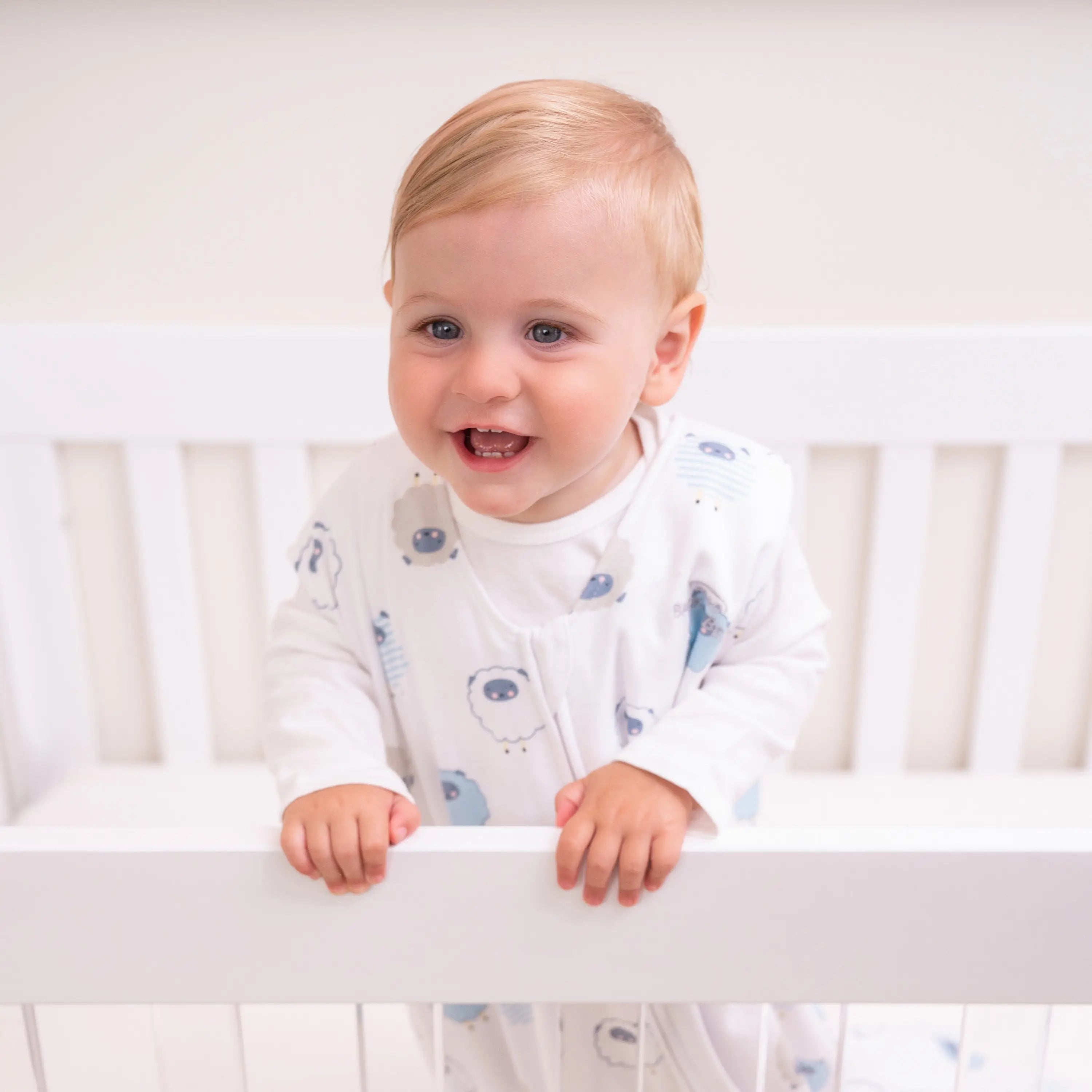 How to Dress Baby for Sleep | HALO How to Dress Baby for Sleep | HALO
