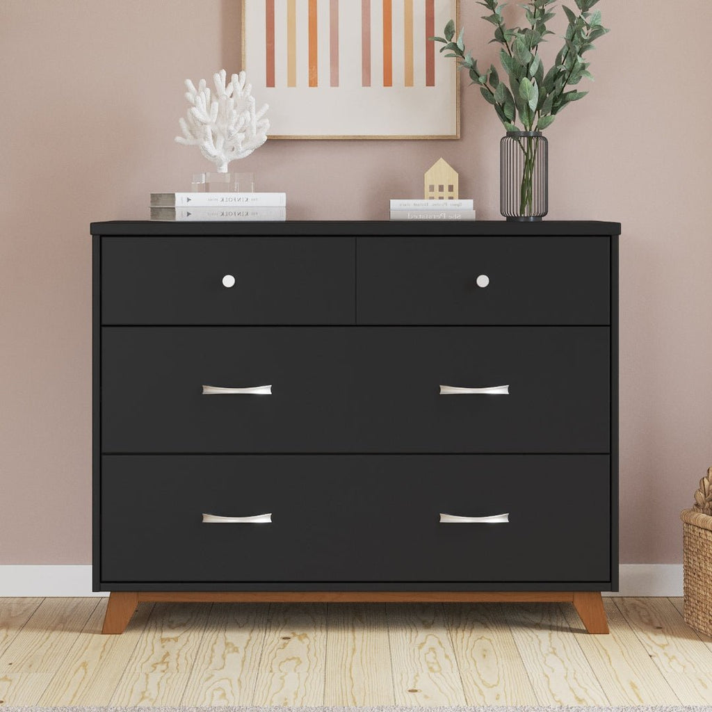 Child Craft Soho 3-Drawer Dresser