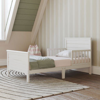7 Tips for Moving from the Crib to a Toddler Bed