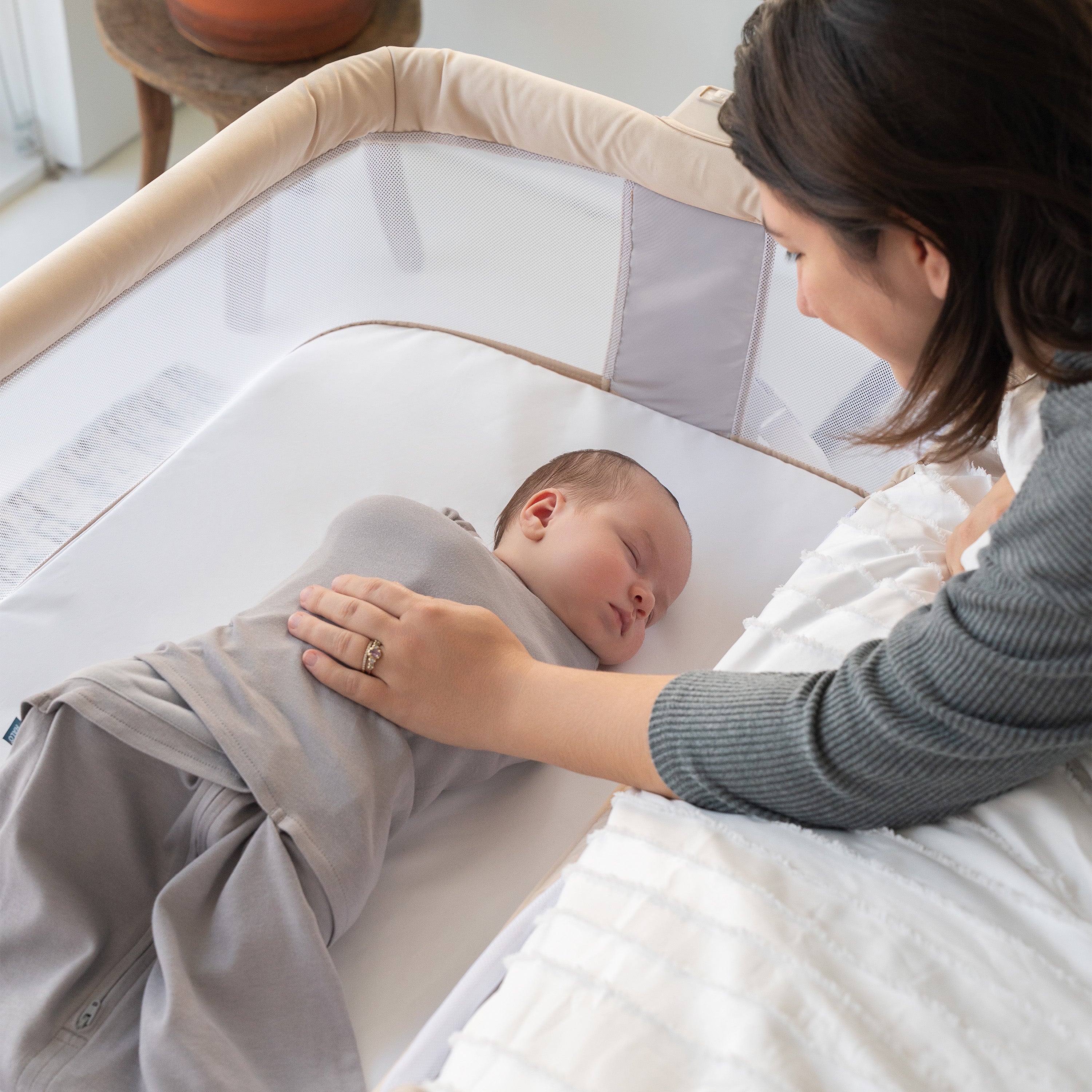 summer infant by your side sleeper sheets HALO Bedside Sleeper Bassinet Sheets | 2 Pack